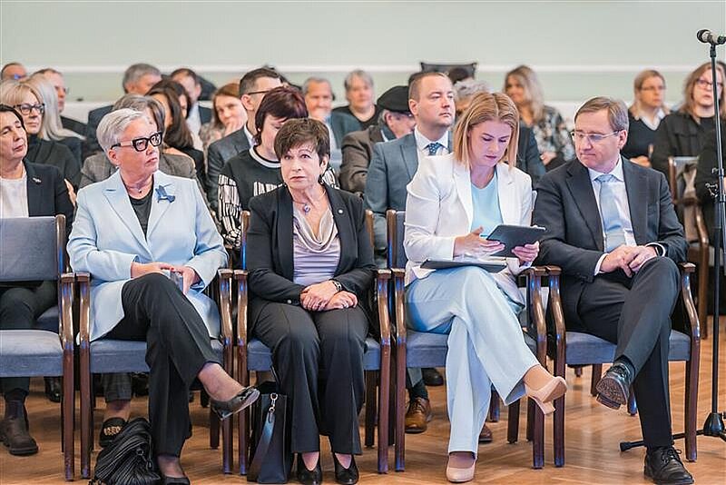 Eksperti diskutē par Latvijas attīstības stratēģijas 2050 ietvaru